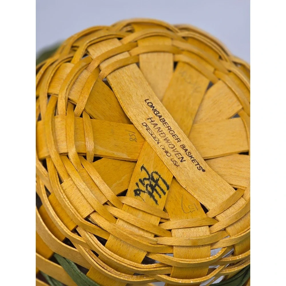 VTG Longaberger Peppermint Basket Yellow 1999 Tree Trimming Collection Holiday